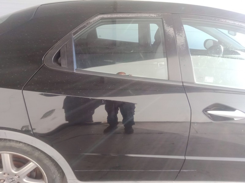 Recambio de puerta trasera derecha para honda civic viii hatchback (fn, fk) 1.8 (fn1, fk2) referencia OEM IAM   