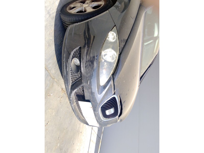 Recambio de paragolpes delantero para seat leon (1p1) 1.9 tdi referencia OEM IAM   