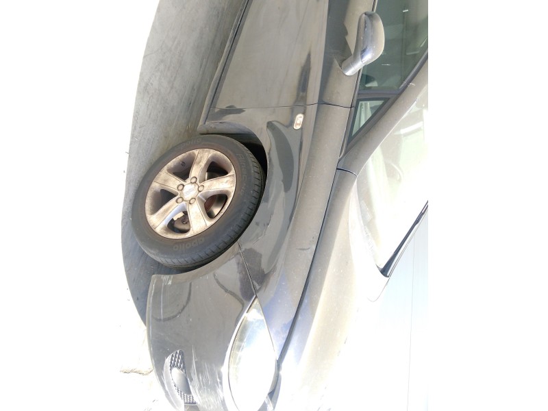 Recambio de aleta delantera derecha para seat leon (1p1) 1.9 tdi referencia OEM IAM   