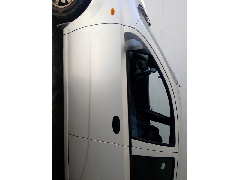 Recambio de puerta delantera izquierda para daewoo kalos (klas) 1.2 referencia OEM IAM   