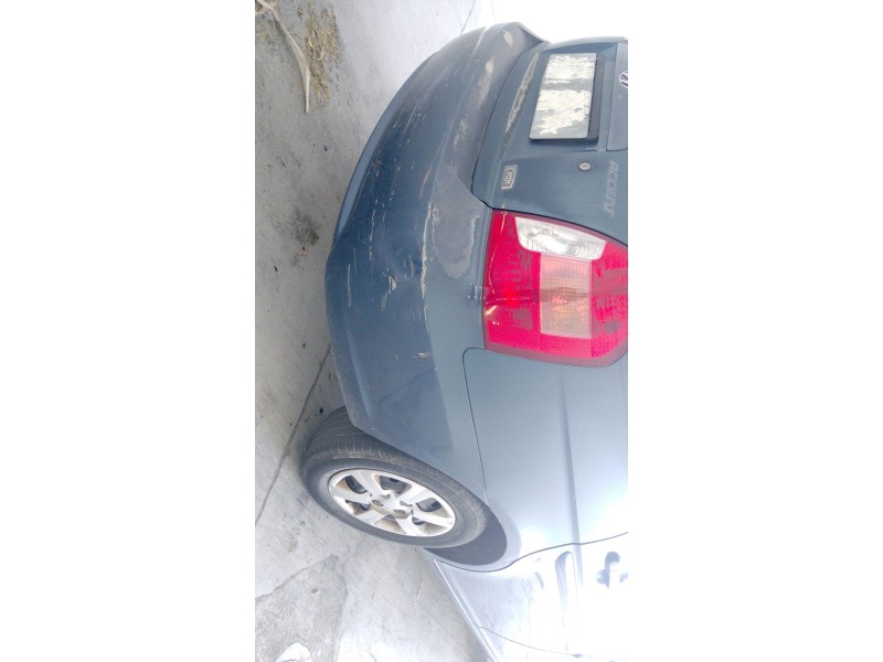 Recambio de paragolpes trasero para hyundai accent iii sedán (mc) 1.5 crdi gls referencia OEM IAM   