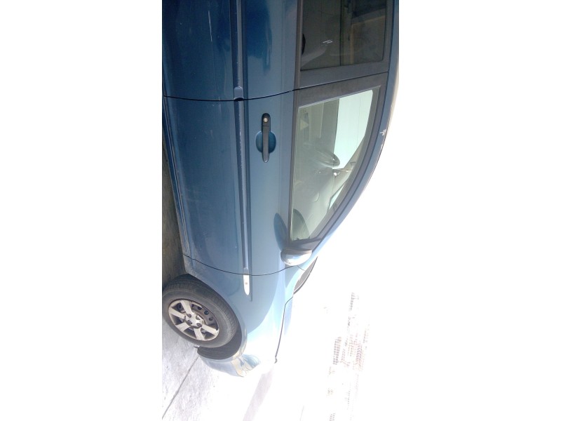 Recambio de puerta delantera derecha para hyundai accent iii sedán (mc) 1.5 crdi gls referencia OEM IAM   