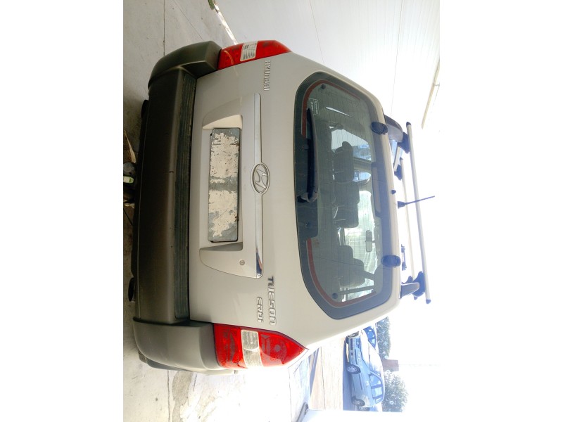 Recambio de porton trasero para hyundai tucson (jm) 2.0 crdi referencia OEM IAM   