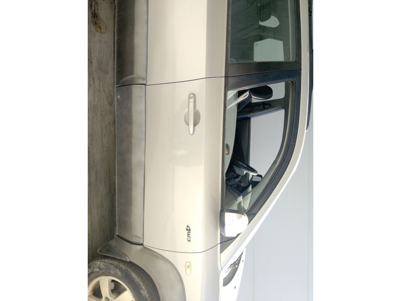 Recambio de puerta delantera derecha para hyundai tucson (jm) 2.0 crdi referencia OEM IAM   