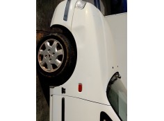 Recambio de aleta delantera izquierda para nissan primera (p11) 2.0 td referencia OEM IAM   
