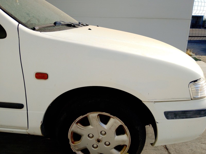Recambio de aleta delantera derecha para nissan primera (p11) 2.0 td referencia OEM IAM   