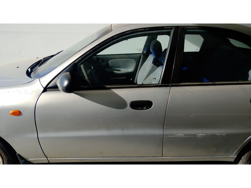 Recambio de puerta delantera izquierda para daewoo lanos (klat) 1.5 referencia OEM IAM   