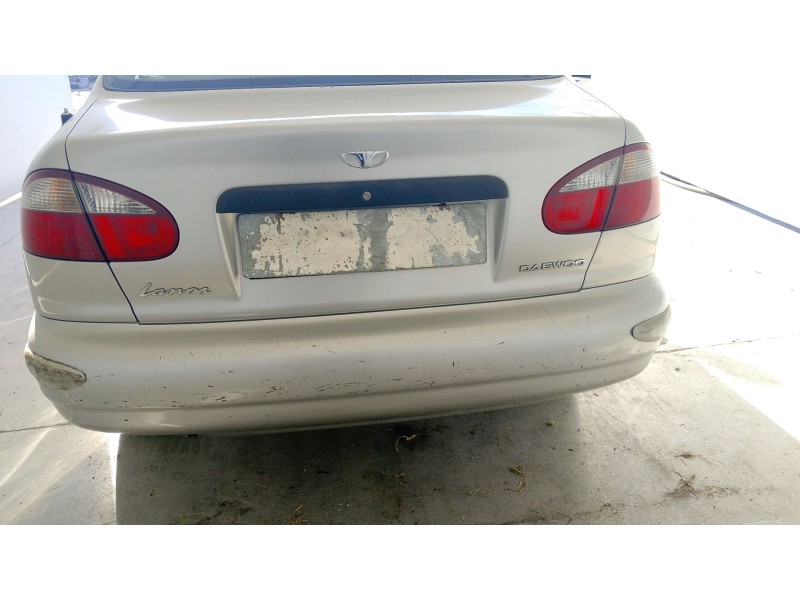 Recambio de paragolpes trasero para daewoo lanos (klat) 1.5 referencia OEM IAM   