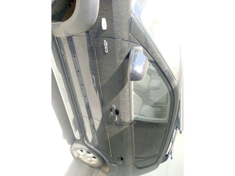Recambio de puerta delantera izquierda para hyundai tucson (jm) 2.0 crdi a las 4 ruedas referencia OEM IAM   