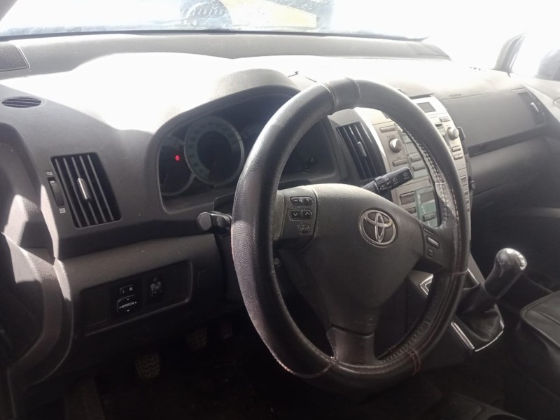 toyota corolla verso (zer_, zze12_, r1_) del año 2007