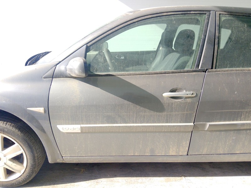 Recambio de puerta delantera izquierda para renault megane ii (bm0/1_, cm0/1_) 1.9 dci referencia OEM IAM   