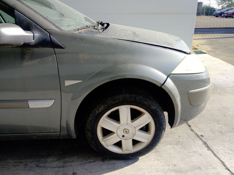 Recambio de aleta delantera derecha para renault megane ii (bm0/1_, cm0/1_) 1.9 dci referencia OEM IAM   