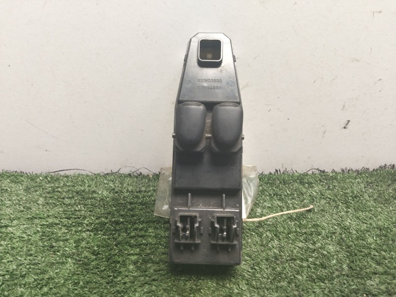 Recambio de mando elevalunas delantero izquierdo para daewoo lanos 1.3 g referencia OEM IAM  BOTONERA DOBLE 