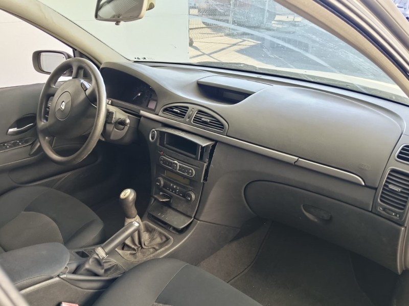 renault laguna ii (bg0/1_) del año 2006