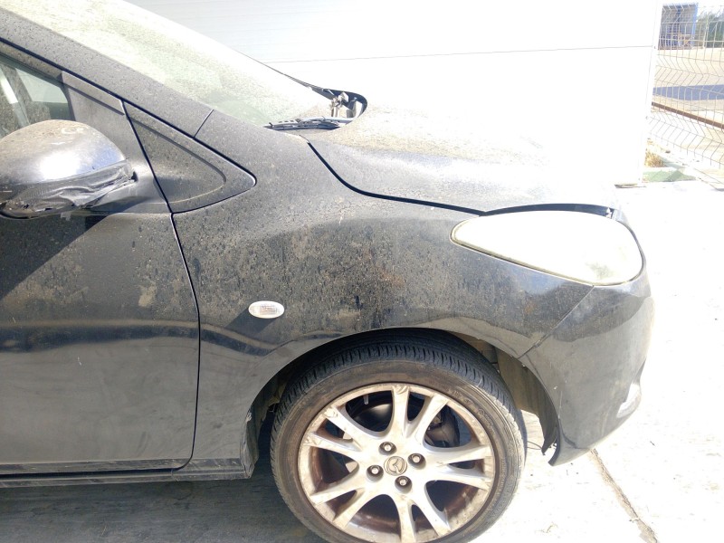 Recambio de aleta delantera derecha para mazda 2 (de_, dh_) 1.3 (de3fs) referencia OEM IAM   