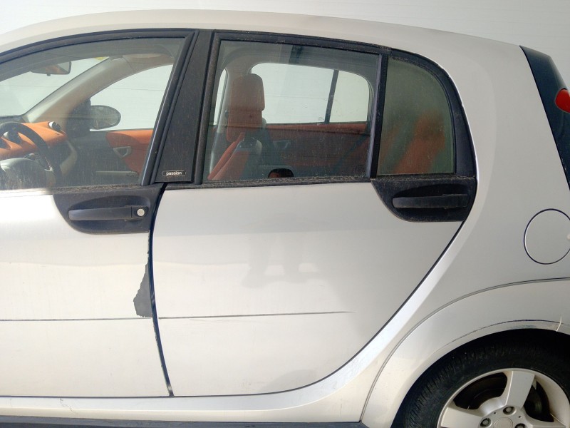 Recambio de puerta trasera izquierda para smart forfour (454) 1.5 cdi (454.001) referencia OEM IAM   