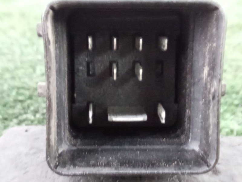 Recambio de caja precalentamiento para iveco daily iv caja/chasis 35c15 referencia OEM IAM 0281003039 BOSCH 
