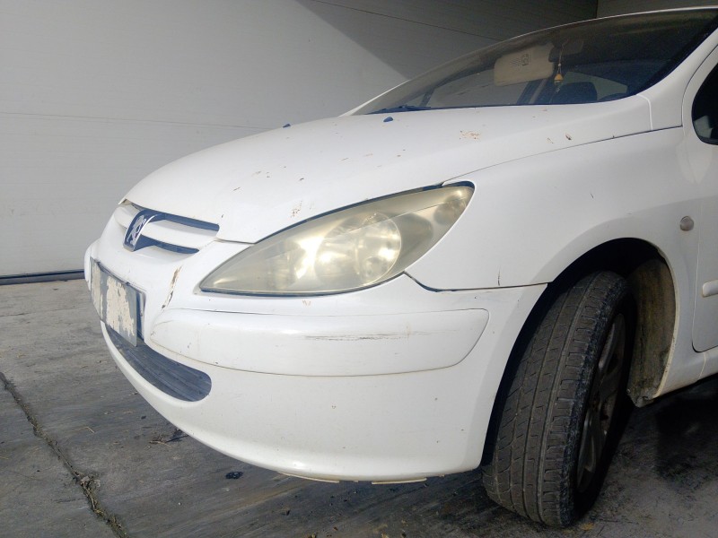 Recambio de paragolpes delantero para peugeot 307 (3a/c) 2.0 hdi 110 referencia OEM IAM   