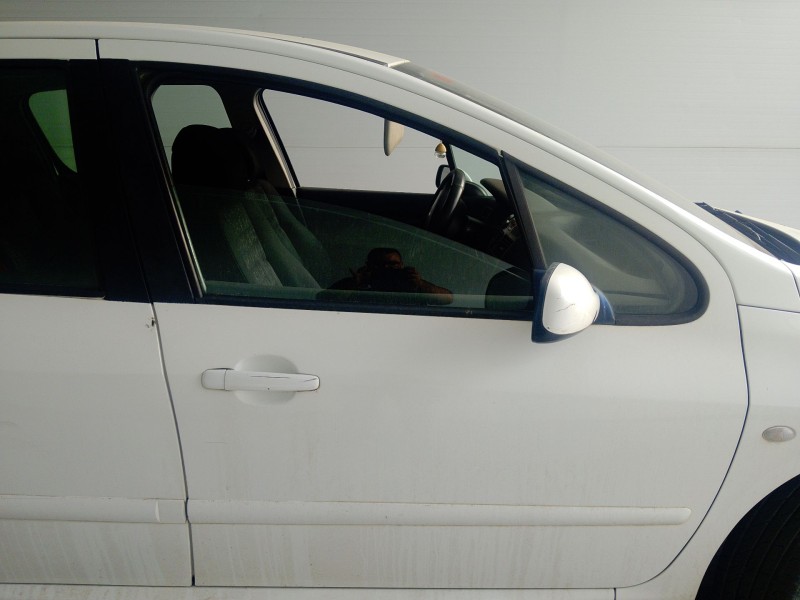 Recambio de puerta delantera derecha para peugeot 307 (3a/c) 2.0 hdi 110 referencia OEM IAM   