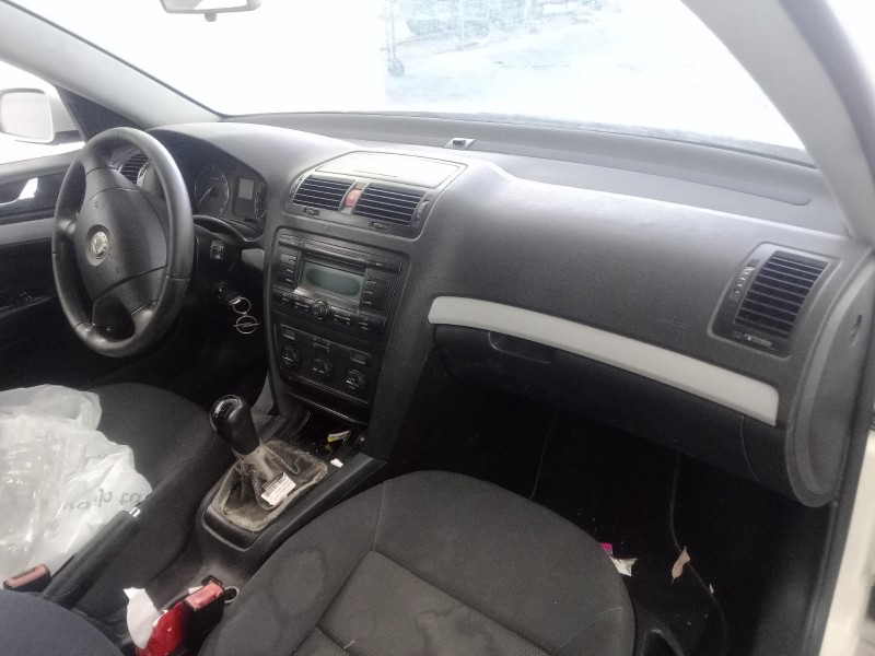skoda octavia ii (1z3) del año 2005