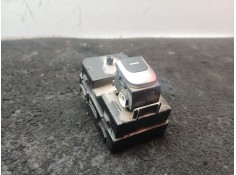 Recambio de mando elevalunas trasero derecho para kia sportage iv (ql, qle) 1.6 crdi eco-dynamics+ referencia OEM IAM 93590D9100