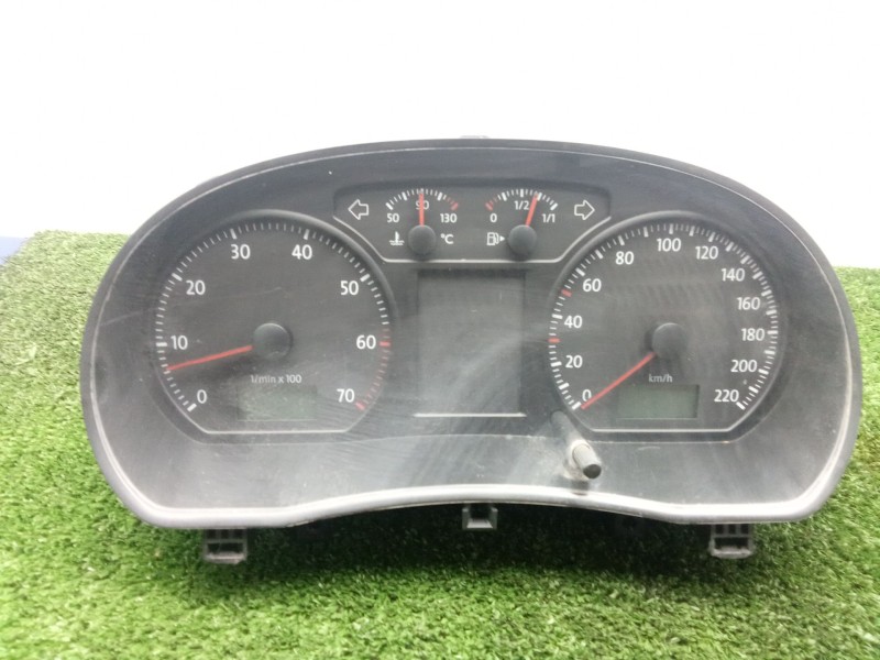 Recambio de cuadro instrumentos para volkswagen polo iv (9n_, 9a_) 1.4 16v referencia OEM IAM 6Q0920803  