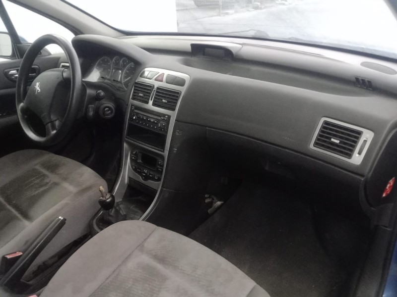 peugeot 307 (3a/c) del año 2004