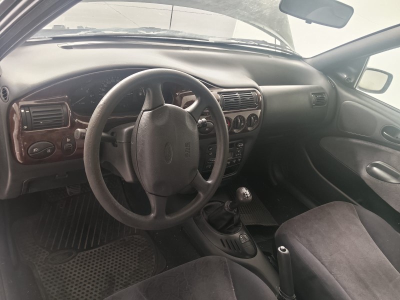 ford escort vi sedán (gal, afl) del año 1998