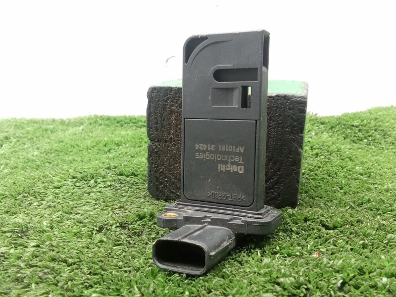 Recambio de caudalimetro para toyota auris (_e15_) 1.4 d-4d (nde150_) referencia OEM IAM AF1018131424 5.PINES DELPHI
