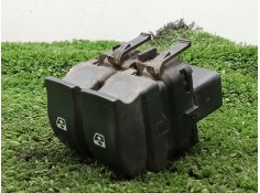Recambio de mando elevalunas delantero izquierdo para renault trafic ii furgoneta (fl) 1.9 dci 100 (fl0c) referencia OEM IAM 649