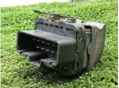 Recambio de mando elevalunas delantero izquierdo para renault trafic ii furgoneta (fl) 1.9 dci 100 (fl0c) referencia OEM IAM 649 2