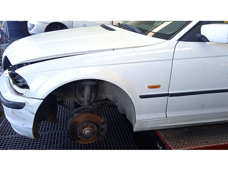 Recambio de aleta delantera izquierda para bmw 3 (e46) 318 i referencia OEM IAM   