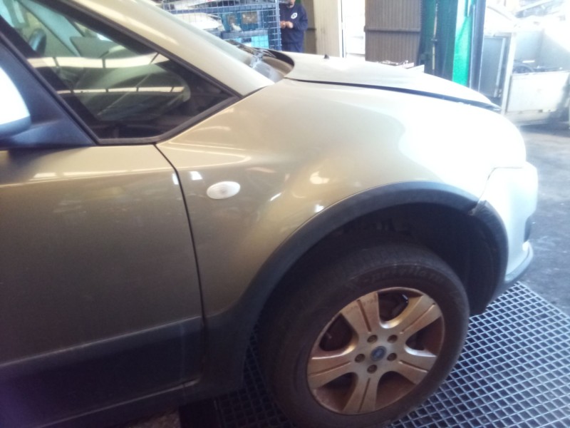 Recambio de aleta delantera derecha para fiat sedici (189_) 1.9 d multijet referencia OEM IAM   