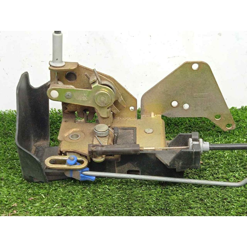 Recambio de cerradura puerta delantera derecha para volvo fl xxx 7.2 diesel referencia OEM IAM SINREFERENCIA  