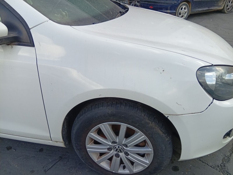 Recambio de aleta delantera derecha para volkswagen golf vi (5k1) 1.6 tdi referencia OEM IAM   