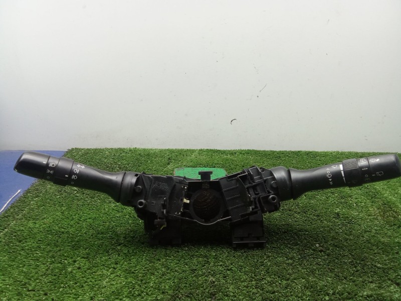 Recambio de mando luces para toyota auris (_e15_) 1.4 d-4d (nde150_) referencia OEM IAM 0229117F609J42 MANDO.DOBLE 