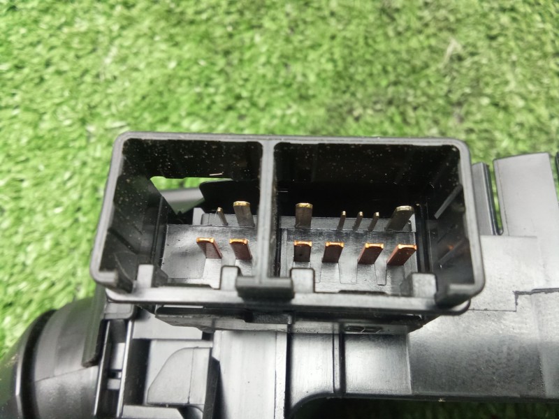 Recambio de mando luces para toyota auris (_e15_) 1.4 d-4d (nde150_) referencia OEM IAM 0229117F609J42 MANDO.DOBLE 