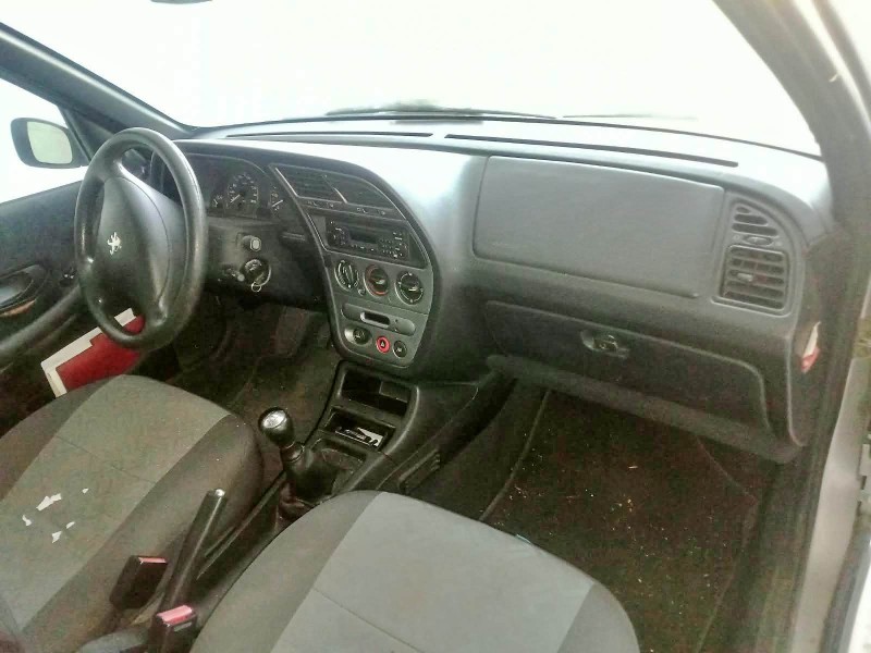 peugeot 306 hatchback (7a, 7c, n3, n5) del año 2001