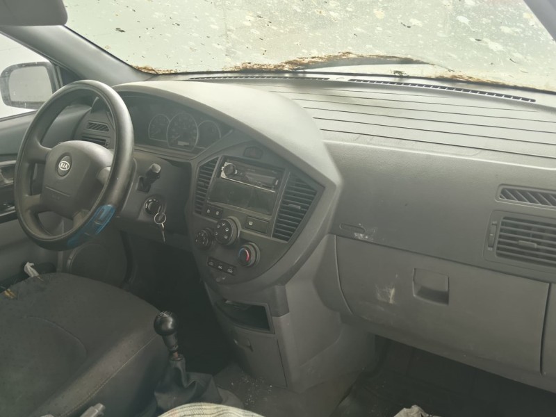 kia carens i monospace (fc, fj) del año 2004