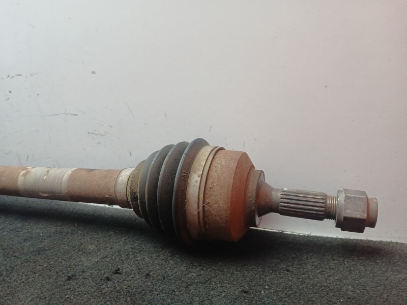 Recambio de transmision delantera derecha para peugeot 207/207+ (wa_, wc_) 1.4 hdi referencia OEM IAM 9659317980 900MM 