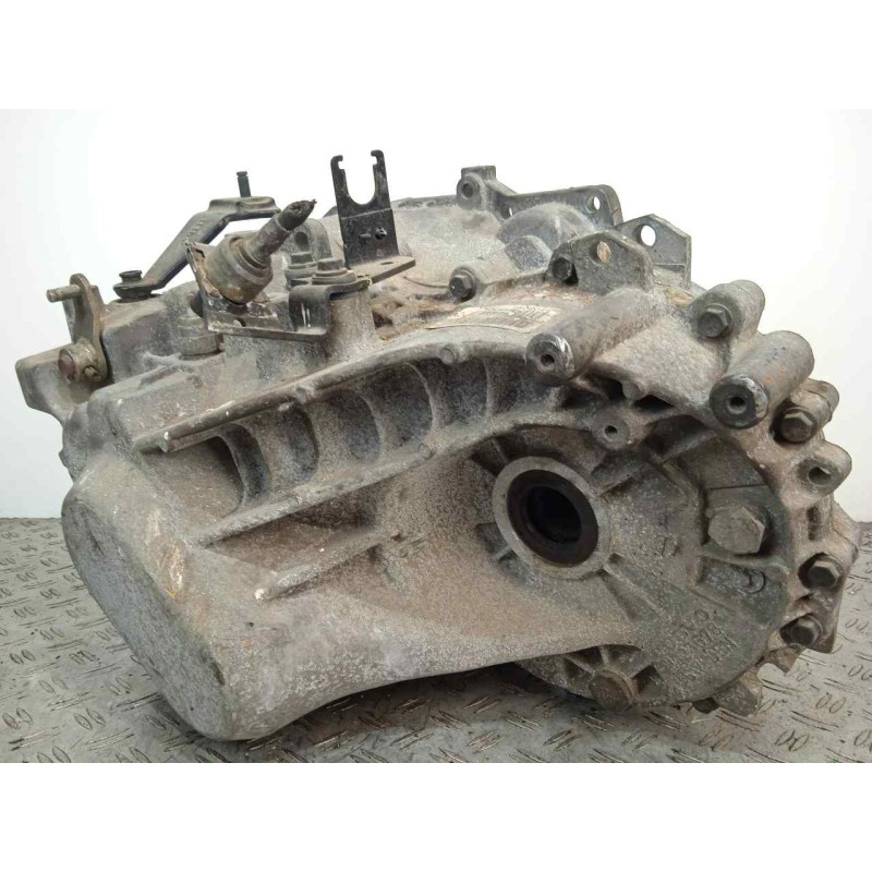 Recambio de caja cambios para volvo v40 familiar 1.9 turbodiesel referencia OEM IAM P30616072-T104247 87595 