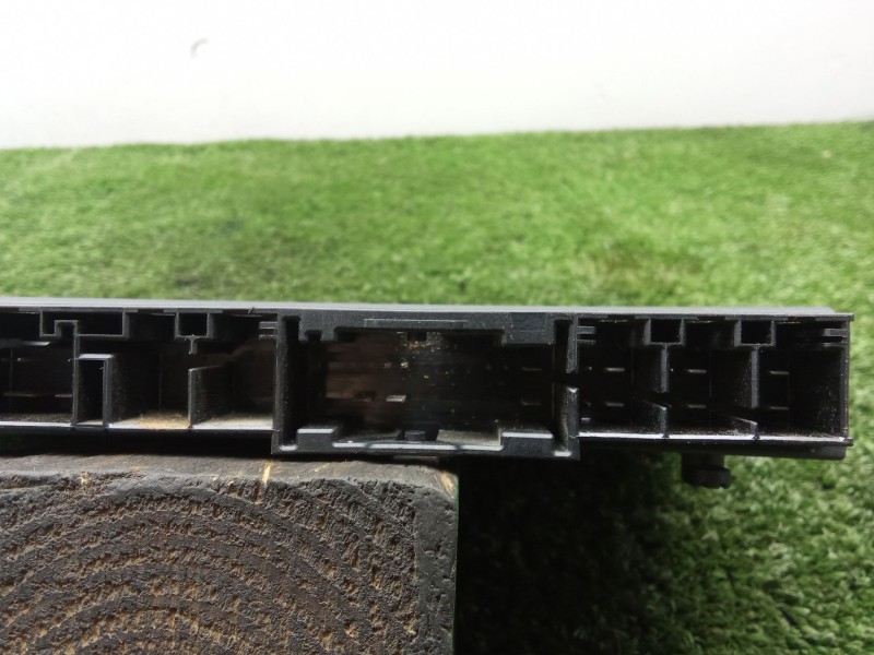 Recambio de modulo electronico para bmw x6 (e71, e72) xdrive 35 d referencia OEM IAM 6135919693003  