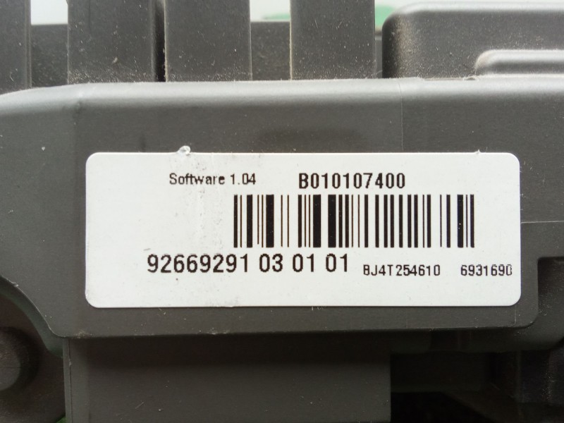 Recambio de caja reles / fusibles para bmw x6 (e71, e72) xdrive 35 d referencia OEM IAM B010107400  