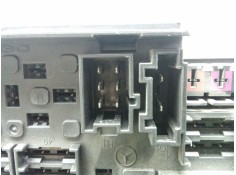 Recambio de caja reles / fusibles para mercedes-benz clase m (w164) ml 320 cdi 4-matic (164.122) referencia OEM IAM A1645400272  2