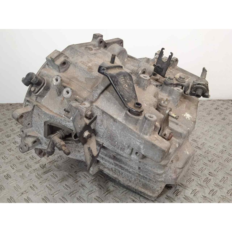 Recambio de caja cambios para volvo v40 familiar 1.9 turbodiesel referencia OEM IAM P30616072-T104247 87595 