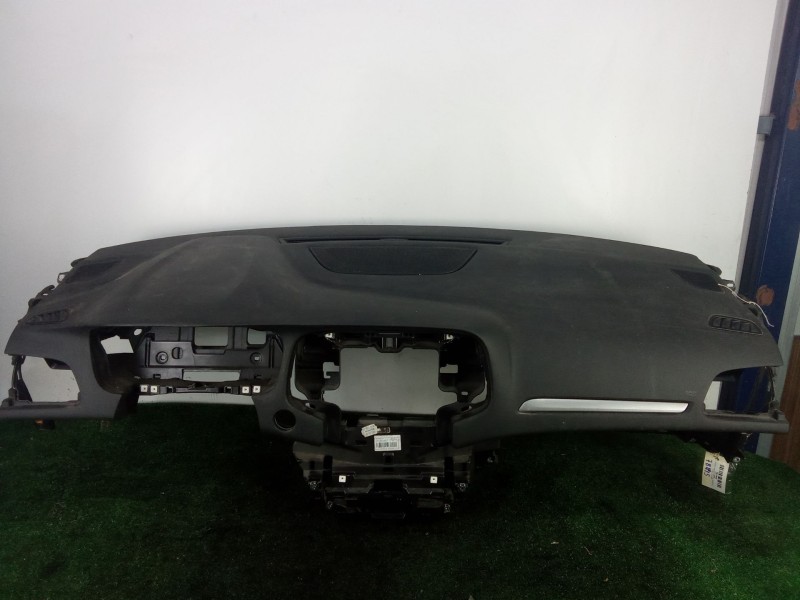 Recambio de salpicadero para renault megane iv hatchback (b9a/m/n_) 1.2 tce 130 (b9mr) referencia OEM IAM   