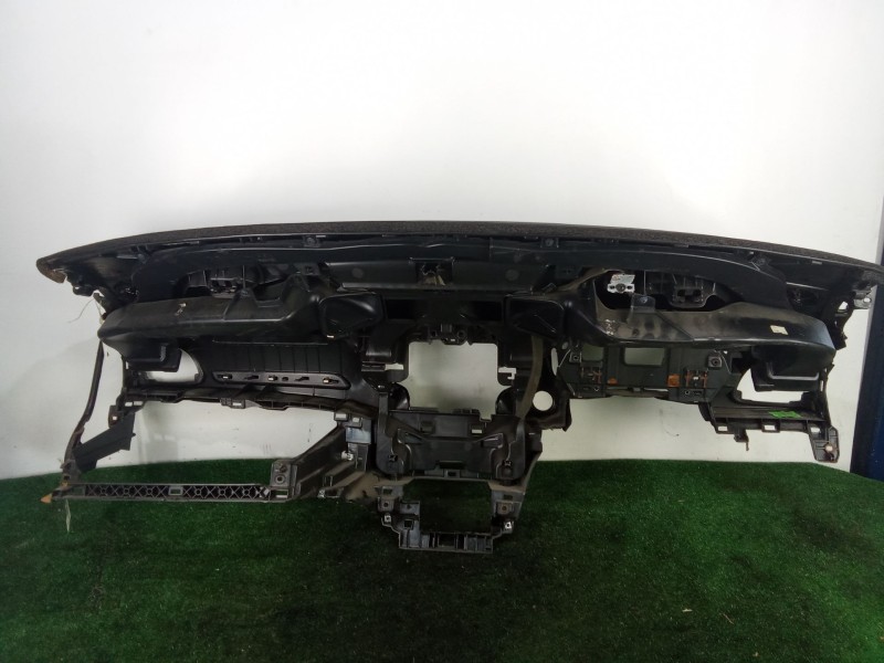 Recambio de salpicadero para renault megane iv hatchback (b9a/m/n_) 1.2 tce 130 (b9mr) referencia OEM IAM   