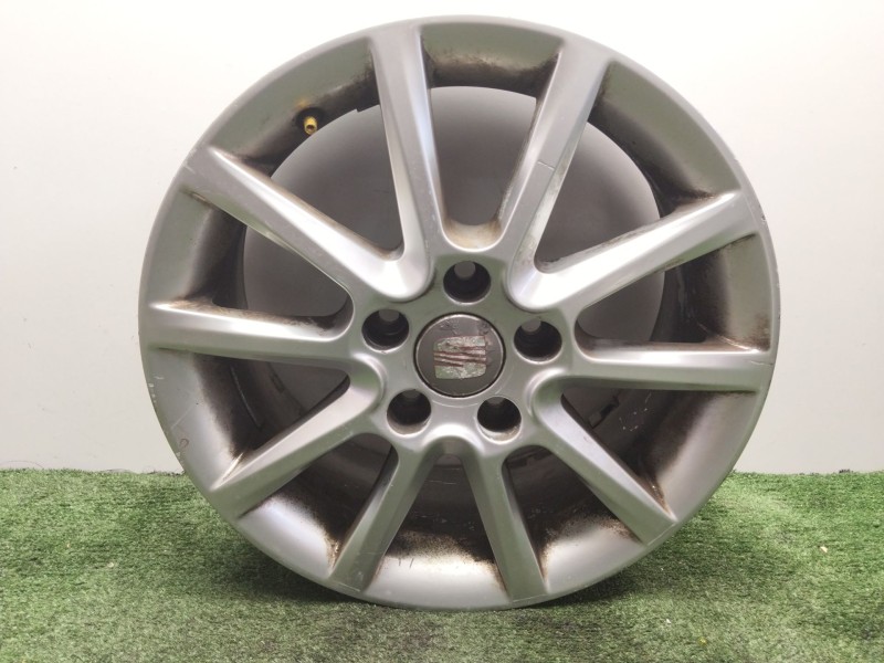 Recambio de llanta para seat leon (1p1) 1.6 tdi referencia OEM IAM 5P0601025J  16´´PULGADAS