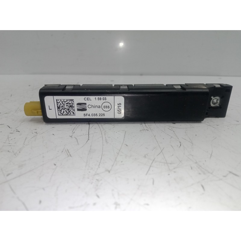 Recambio de antena para seat leon (5f1) 1.6 tdi referencia OEM IAM 5F4035225  