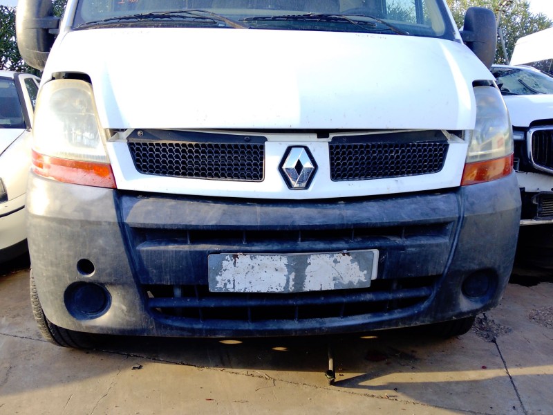 Recambio de paragolpes delantero para renault master ii furgoneta (fd) 2.5 dci 100 (fd0u, fd0v) referencia OEM IAM   